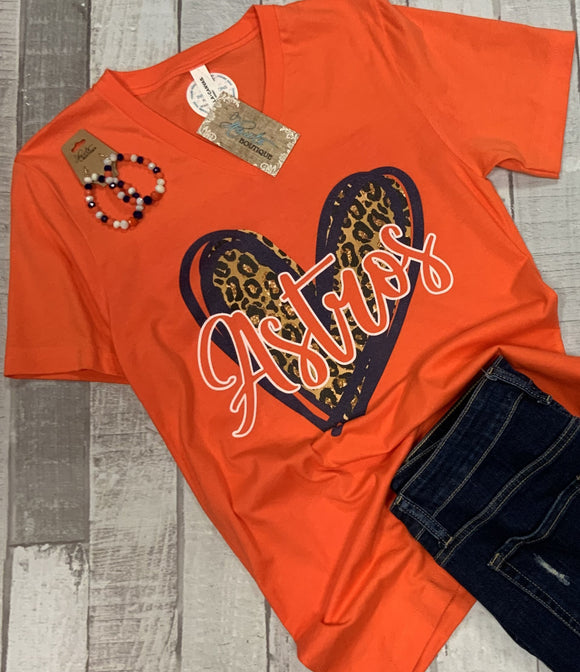 ShopHauteBoutique Houston Astros Heart Graphic Tee - Orange Large